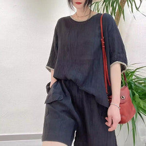 Bộ đồ linen gồm áo T-shirt ngắn tay cổ tròn và quần sooc hai túi - NU8889