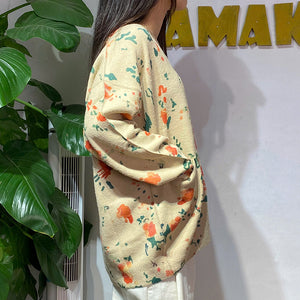 Áo khoác len cashmere dài tay cổ V in trừu tượng hai túi - A477