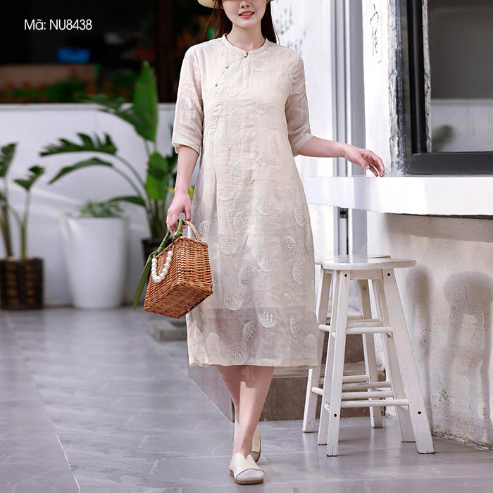 Đầm liền linen ngắn tay cổ tàu thêu hoa đơn sắc - NU8438