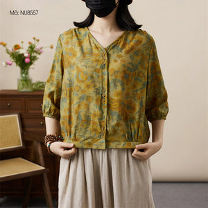 Áo sơ mi tay lửng cổ V in hoa văn retro - NU8555