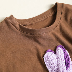 Áo T-shirt ngắn tay cổ tròn thêu hoa tulip - NU8447
