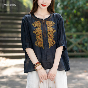 Áo sơ mi linen ngắn tay cổ tròn xẻ thêu đối xứng - NU8541