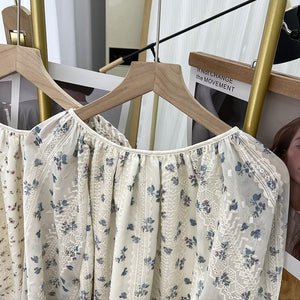 Áo sơ mi linen dài tay cổ tròn in hoa lá thêu ren hai lớp - NU8615