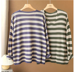 Áo T-shirt len dài tay cổ V kẻ sọc ngang - NU7677