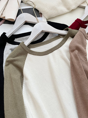 Áo T-shirt dệt kim dài tay phối lệch màu cổ tròn - NU8099