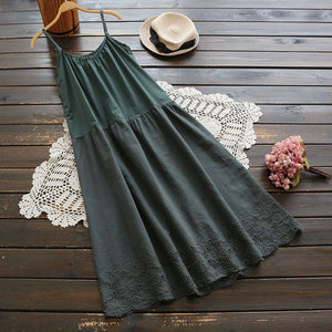 Đầm liền linen hai dây form xòe thêu hoa lá - NU6941