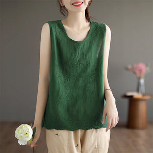 Áo T-shirt sát nách cổ tròn thêu hoa văn vòng xoáy - NU7448