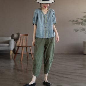 Áo sơ mi linen ngắn tay cổ V khuy tròn hoa văn thổ cẩm - NU6965