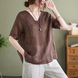 Áo T-shirt linen ngắn tay cổ V thêu hình học đối xứng - NU7330