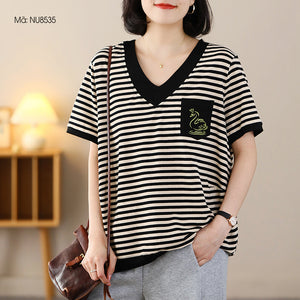 Áo T-shirt ngắn tay cổ V kẻ sọc một túi nhỏ - NU8535