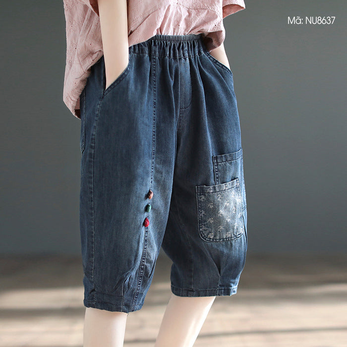 Quần baggy lửng denim lưng thun  hai túi kiểu đính màu sắc - NU8637