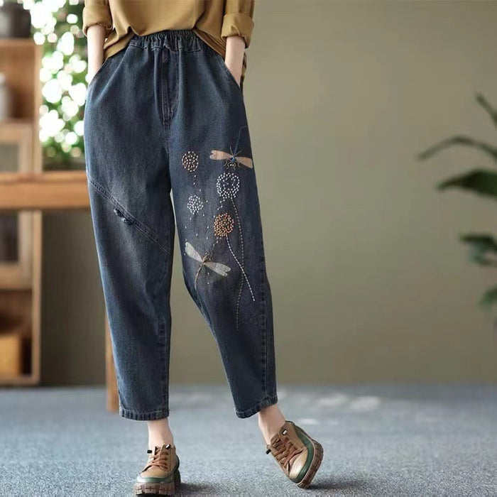 Quần baggy denim lưng thun thêu chuồn chuồn và hoa bồ công anh - NU6673