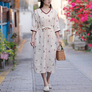 Đầm liền linen ngắn tay cổ V thêu nhành hoa đỏ - NU8433
