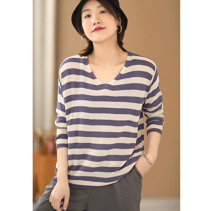 Áo T-shirt len dài tay cổ V kẻ sọc ngang - NU7677