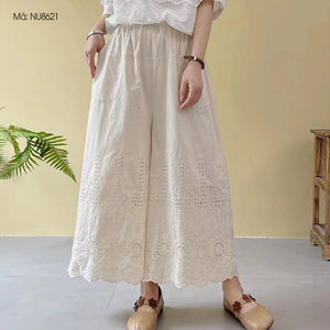 Quần baggy lưng thun thêu hoă văn đục lỗ - NU8621