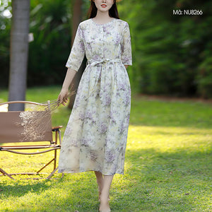 Đầm liền linen ngắn tay cổ tròn khuy cài in hoa lá - NU8266