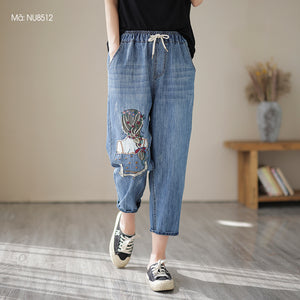 Quần baggy denim lưng thun dây rút thêu cô gái bện tóc - NU8512