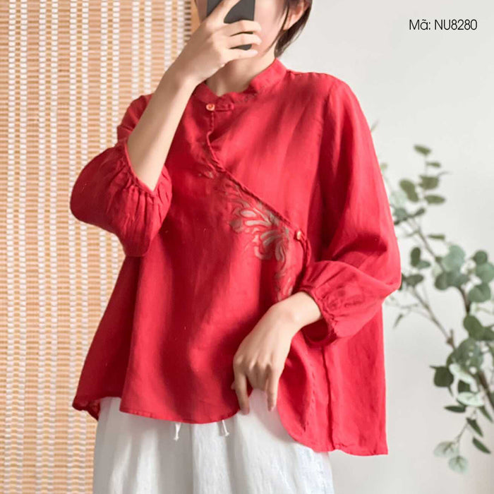 Áo sơ mi linen tay lửng cổ tàu vạt chéo thêu hoa văn - NU8280