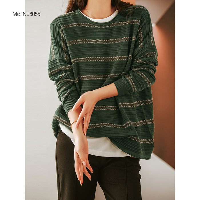 Áo len dài tay cổ tròn hoa văn sọc ngang - NU8055