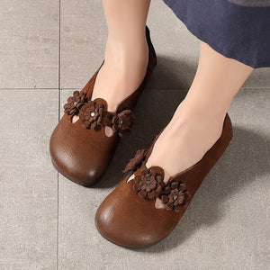 Giày da retro đính hoa thủ công mũi tròn - NU5235