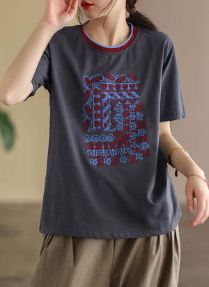 Áo T-shirt ngắn tay cổ tròn thêu hoa văn trừu tượng - NU8351