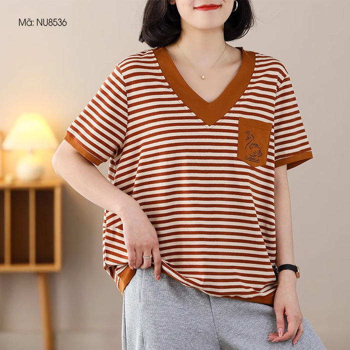Áo T-shirt ngắn tay cổ V kẻ sọc một túi nhỏ - NU8535