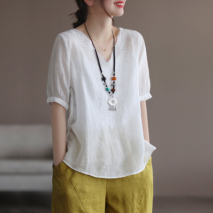 Áo T-shirt linen ngắn tay cổ V thêu hình học đối xứng - NU7330