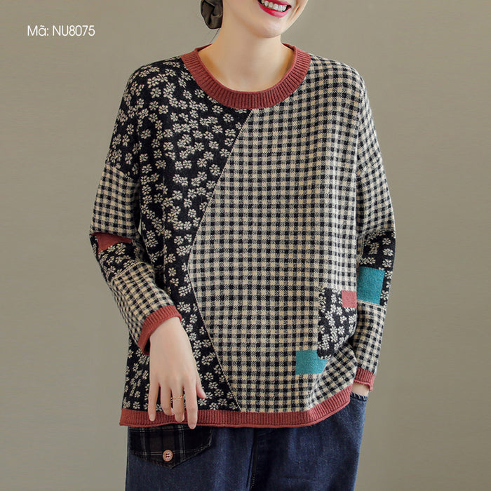 Áo len dài tay cổ tròn caro in hoa lá - NU8074