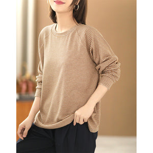 Áo T-shirt dài tay cổ tròn kẻ sọc nhỏ - NU7696