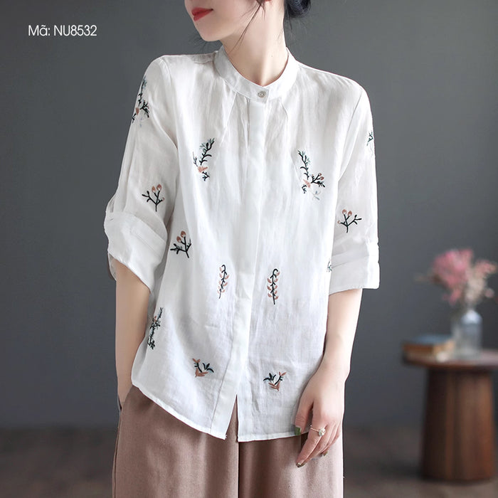 Áo sơ mi linen ngắn tay cổ đứng thêu hoa lá đối xứng hai bên - NU8531