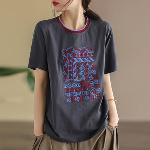 Áo T-shirt ngắn tay cổ tròn thêu hoa văn trừu tượng - NU8351