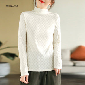 Áo T-shirt len cashmere dài tay cổ lọ kiểu ô vuông - NU7964