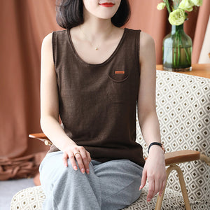 Áo T-shirt sát nách dệt kim cổ tròn một túi nhỏ - NU8662