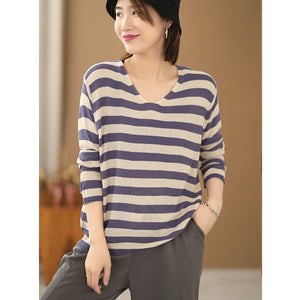 Áo T-shirt len dài tay cổ V kẻ sọc ngang - NU7677