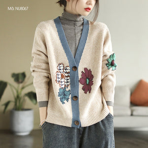 Áo khoác len cardigan dài tay cổ V móc những bông hoa - NU8065