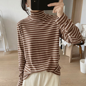 Áo T-shirt dài tay cổ lọ kẻ sọc ngang - NU8176