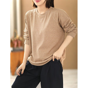 Áo T-shirt dài tay cổ tròn kẻ sọc nhỏ - NU7696