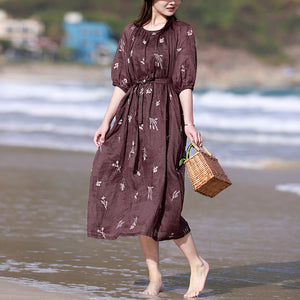Đầm liền linen ngắn tay cổ xếp ly thêu hoa lá đơn sắc - NU8509
