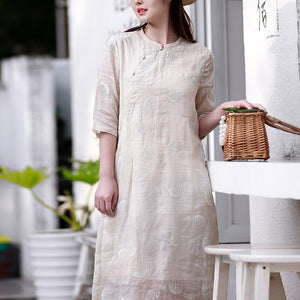Đầm liền linen ngắn tay cổ tàu thêu hoa đơn sắc - NU8438