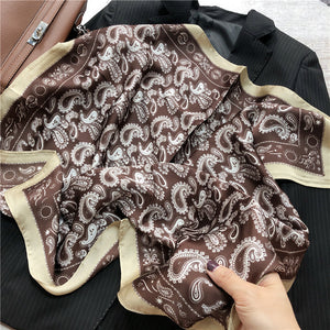 Khăn lụa vuông họa tiết trừu tượng - NU4831