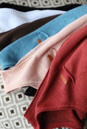 Áo T-shirt sát nách dệt kim cổ tròn một túi nhỏ - NU8662