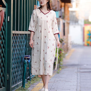 Đầm liền linen ngắn tay cổ V thêu nhành hoa đỏ - NU8433