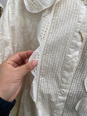 Áo sơ mi linen Morigirl dài tay thêu hoa lá đính ren  - NU8320