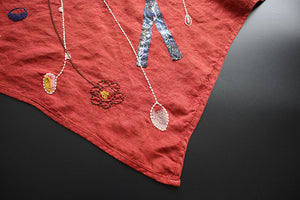Khăn linen tam giác thêu hoa lá - NU4967