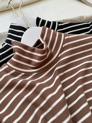 Áo T-shirt dài tay cổ lọ kẻ sọc ngang - NU8176