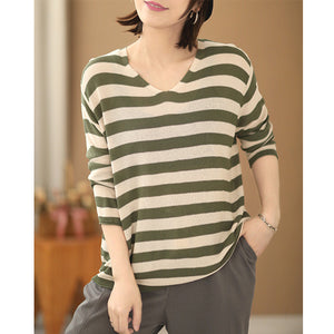 Áo T-shirt len dài tay cổ V kẻ sọc ngang - NU7677