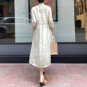 Đầm liền linen ngắn tay cổ đứng thêu chim én và nhành hoa - NU7574