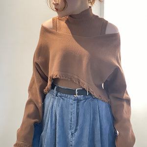 Bộ đồ gồm áo khoác len cardigan dài tay và croptop sát nách cao cổ - NU8497