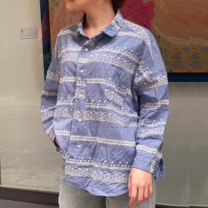 Áo sơ mi linen dài tay cổ pipi in hoa văn trừu tượng - NU8378